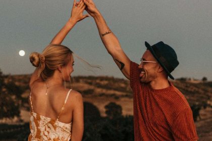 Unlocking Love: How Moon Sign Compatibility Shapes Your Relationship Destiny