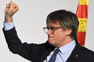 Barcelona Police Launch Hunt for Catalan Separatist Leader Puigdemont: What’s Next?