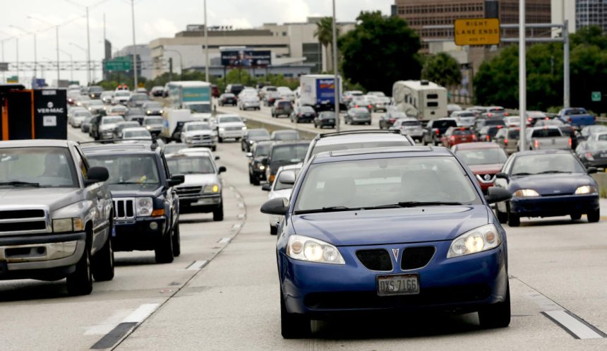 Revolutionizing Road Safety: The US Unveils Plan for Cars to ‘Speak’ With Each Other!