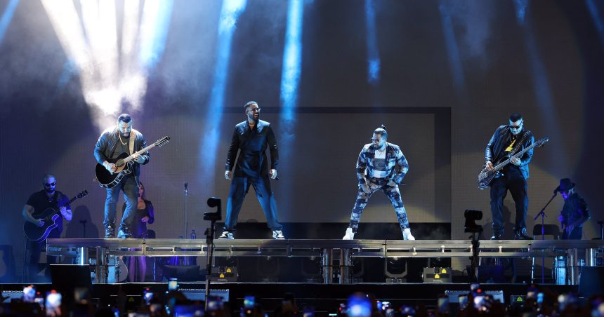 Journey Through Time: Aventura’s Reunion Tour Celebrates the Evolution of Bachata