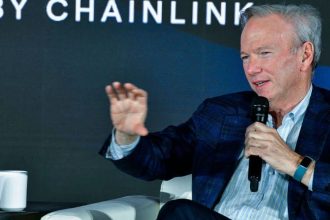 Former Google CEO Eric Schmidt Reveals How the Ukraine War Transformed Him into an Arms Dealer