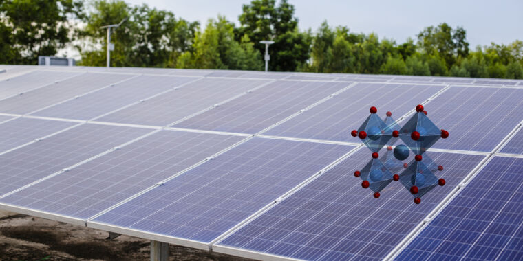 Revolutionizing Renewable Energy: Silicon-Perovskite Solar Cells Hit an Impressive 34% Efficiency!