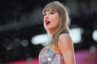 Taylor Swift Honors Sports Icons: A Heartfelt Tribute to Simone Biles, Sha’Carri Richardson, and Katie Ledecky in Inspiring Olympics Promo!