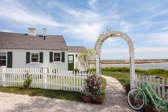 Discover the Charming Standalone Waterfront Cottages at Maine’s Revamped Resort Gem!