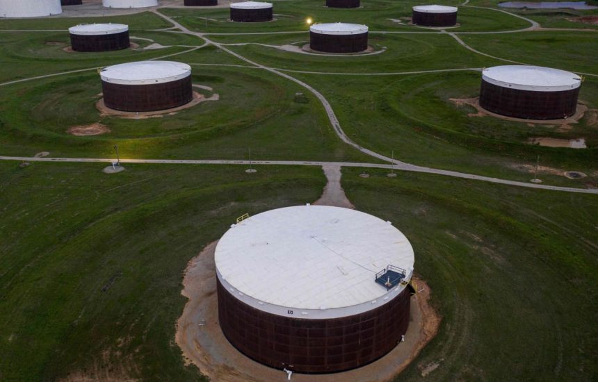 Surge in Oil Prices: U.S. Crude Inventories Take a Tumble!