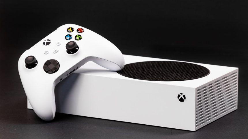 Unleash Your Summer Gaming: Grab the Xbox Series S at a Hot Discount Today!