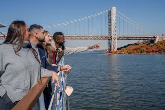 Experience Autumn Bliss: Enjoy Stunning Fall Foliage on a 3-Hour NYC Cruise!