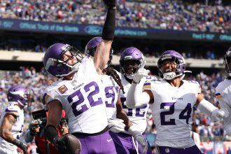 Catch the Vikings vs. 49ers Live: Your Ultimate Guide to Free Online Streaming!