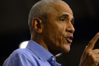 Barack Obama’s Bold Message to Black Male Voters: Why It’s Stirring Controversy Among Democrats