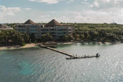 Discover Paradise: Isla Mujeres Unveils a Luxurious Adults-Only All-Inclusive Resort with Oceanfront Pool, Yacht Adventures, and Exclusive Beach Club!