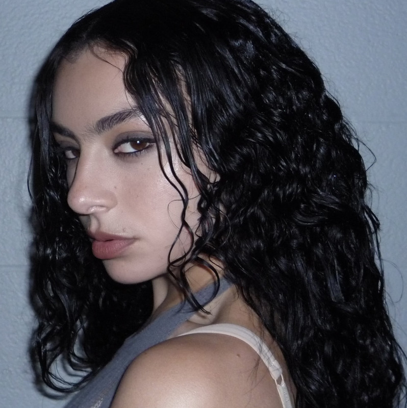 Exciting News: Charli XCX Shines as the New Face of Valentino Beauty, Plus Estée Lauder Unveils the Catalysts Grant Winners!